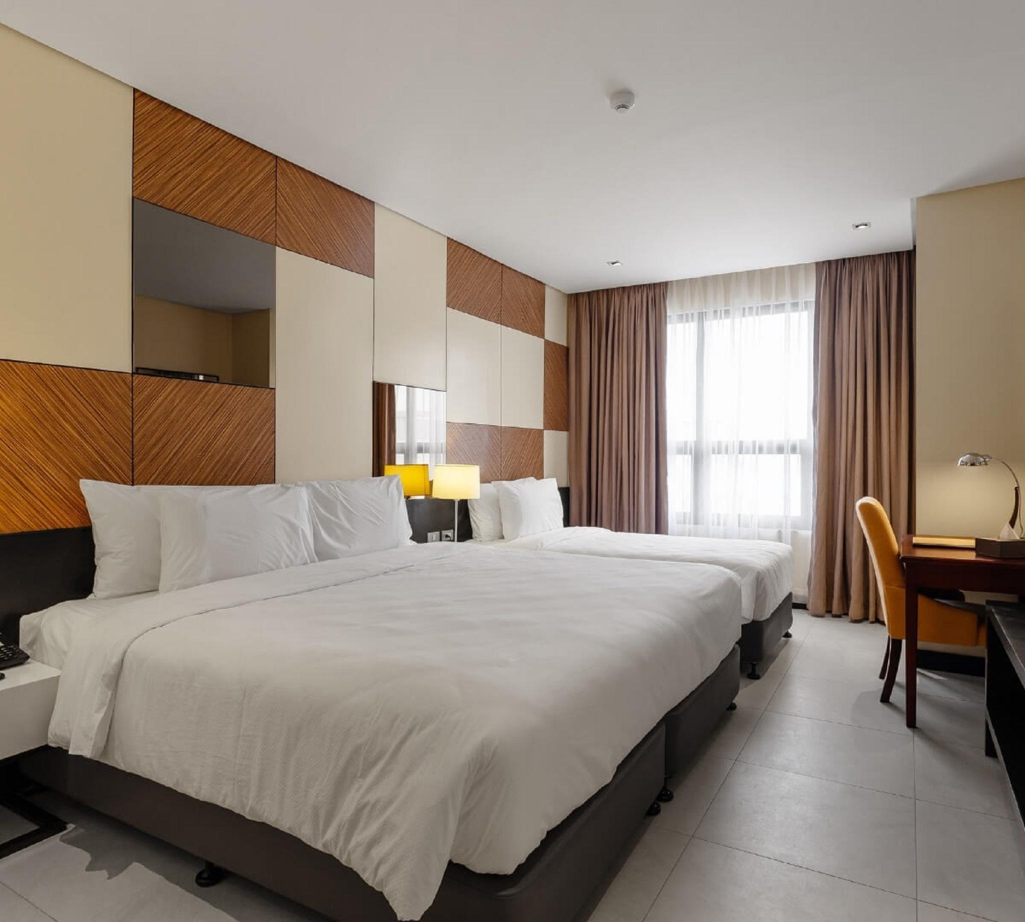 Summit Hotel Tacloban Exterior photo