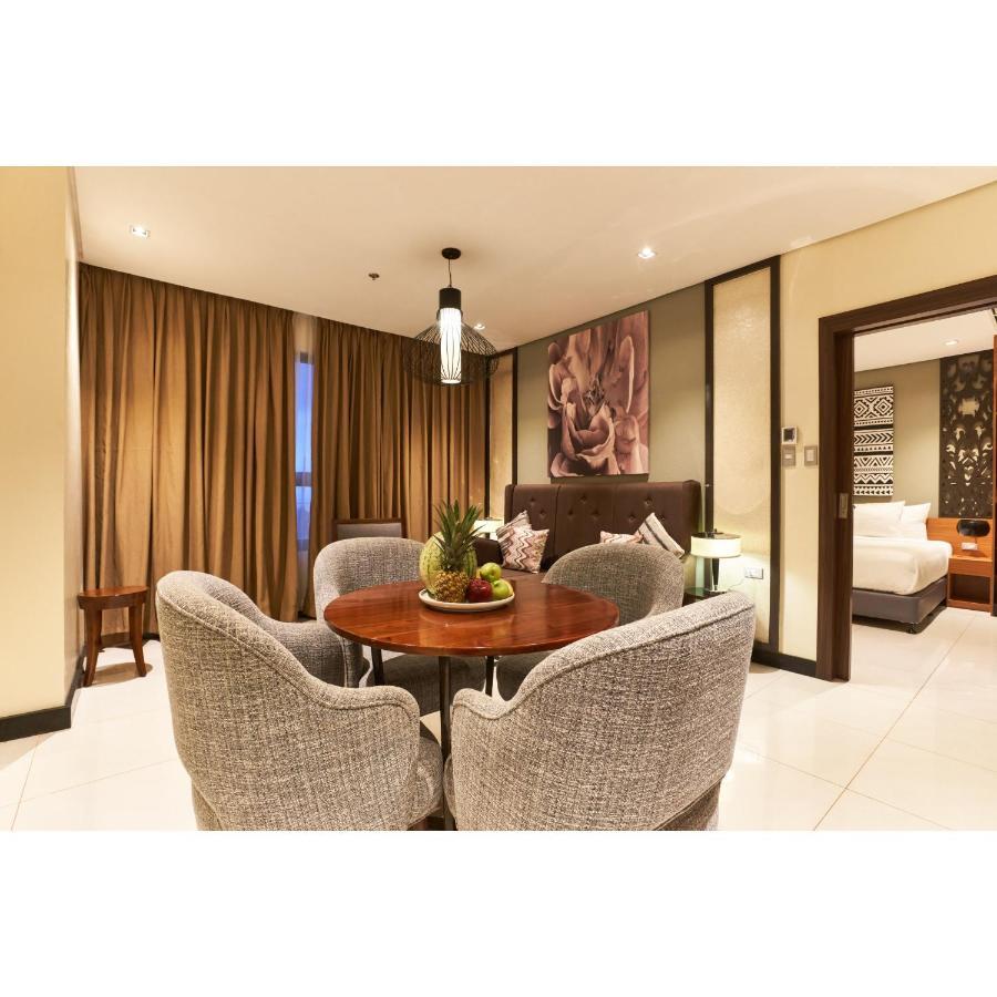 Summit Hotel Tacloban Exterior photo